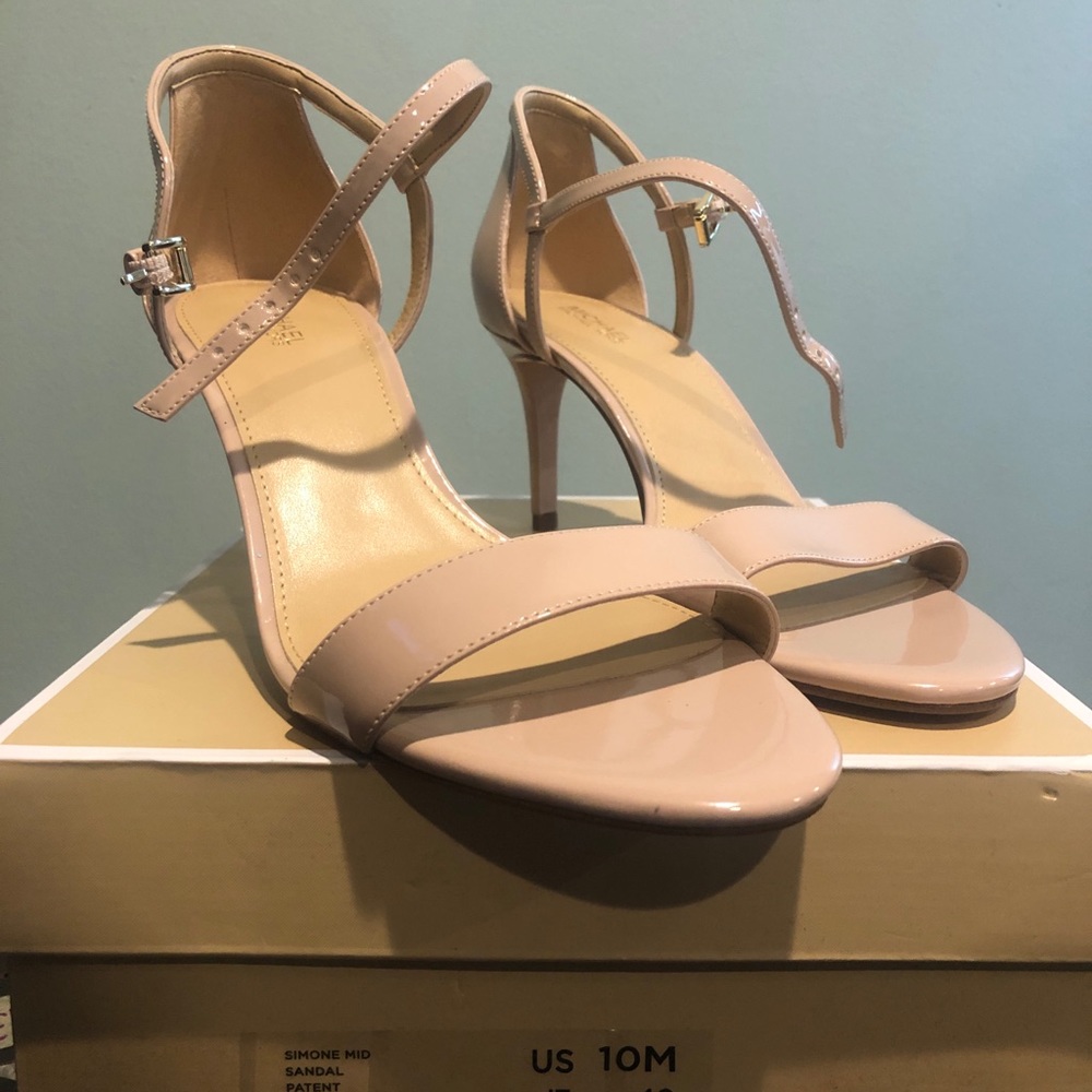 MK SHOES - Picture 4 of 4